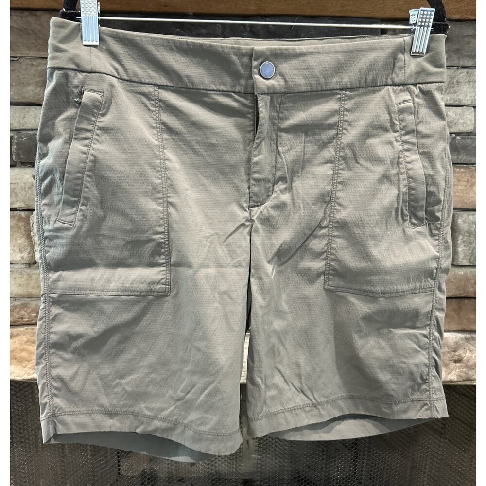 Women’s ATHLETA Green Trekkie Bermuda Shorts Size 12 *C7